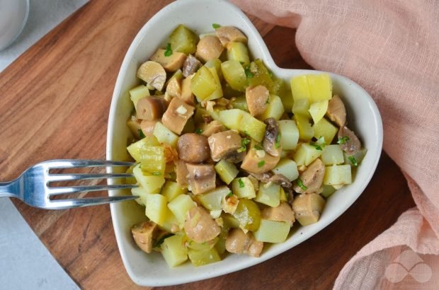 Potato salad with mushrooms – a simple and delicious recipe with photos (step by step)