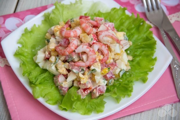 Crab salad with shrimp – a simple and delicious recipe with photos (step by step)