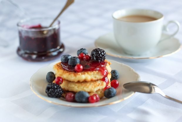 Cheesecakes in a waffle iron – a simple and delicious recipe, how to cook step by step