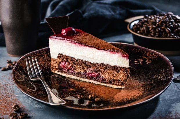 Chocolate cake with cherry and vanilla souffle – a simple and delicious recipe, how to cook step by step