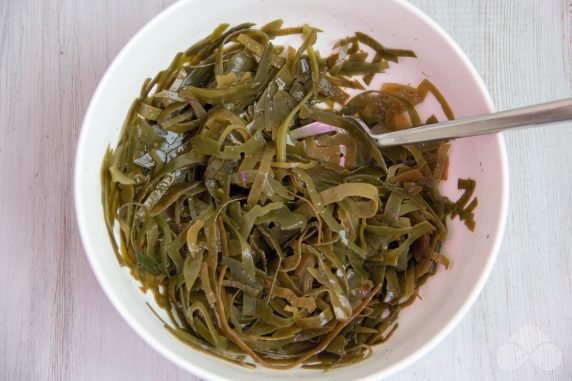 Dry seaweed salad: photo of recipe preparation, step 6