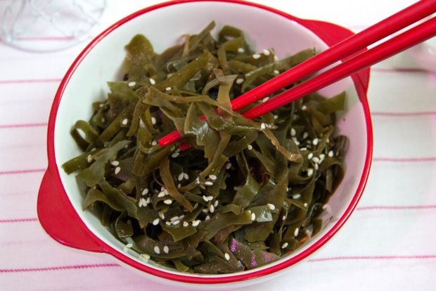 Dry seaweed salad – a simple and delicious recipe with photos (step by step)