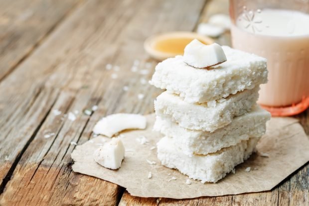 Coconut bars – a simple and delicious recipe, how to cook step by step