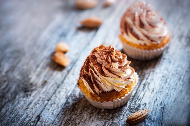 Tiramisu cupcakes are a simple and delicious recipe, how to cook step by step