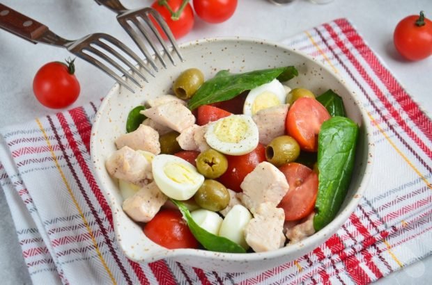 Salad with vegetables, chicken and quail eggs – a simple and delicious recipe with photos (step-by-step)