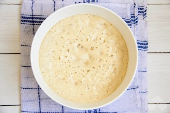 Napoleon cake with sour cream: photo of recipe preparation, step 1