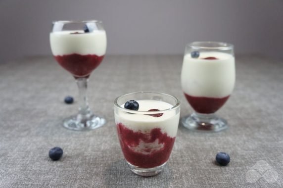 Panna cotta without sugar: photo of recipe preparation, step 6 Panna cotta without sugar: photo of recipe preparation, step 6