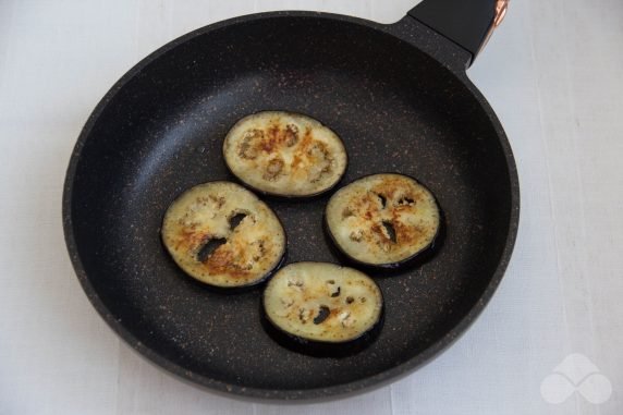 Eggplant and hummus appetizer: photo of recipe preparation, step 2