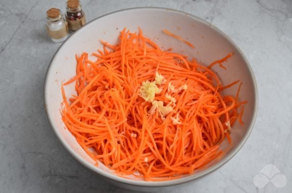 Spicy carrot in Korean: photo of recipe preparation, step 3