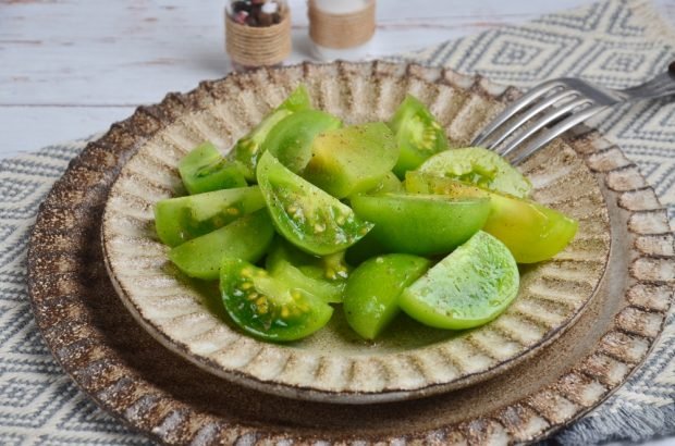 Green tomatoes in Korean – a simple and delicious recipe with photos (step by step)