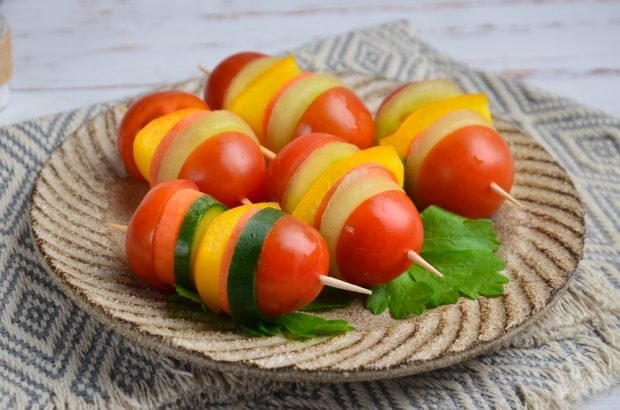 Vegetable canapes on skewers – a simple and delicious recipe with photos (step by step)