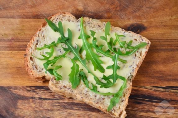 Avocado and cranberry sandwiches: photo of recipe preparation, step 1