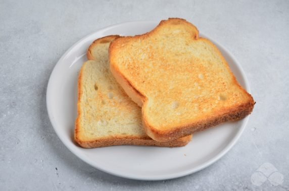 Hot sandwiches with sausages and cheese: photo of recipe preparation, step 1