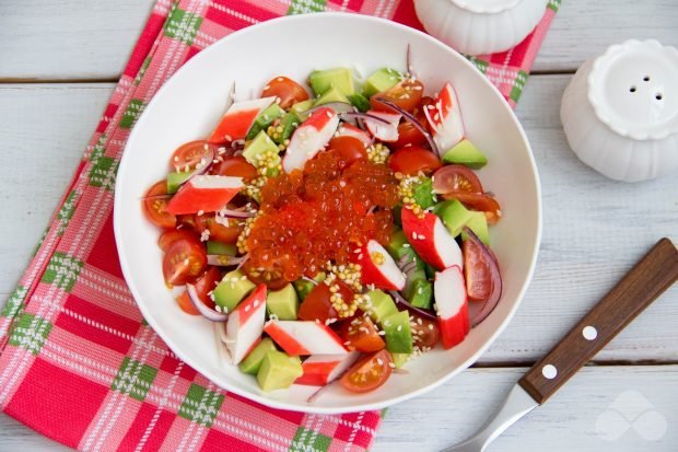 Salad with crab sticks and red caviar – a simple and delicious recipe with photos (step by step)