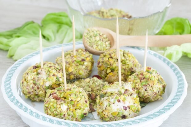 Cheese balls with pistachios and grapes – a simple and delicious recipe, how to cook step by step