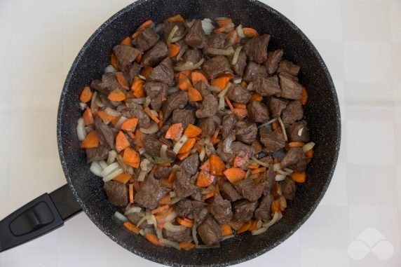 Lagman soup with beef : photo of recipe preparation, step 3