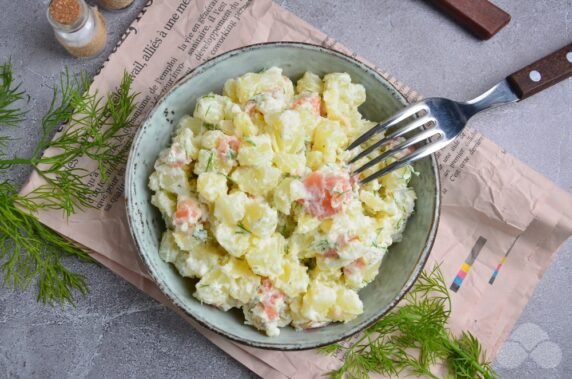 Potato salad with salmon : photo of recipe preparation, step 4