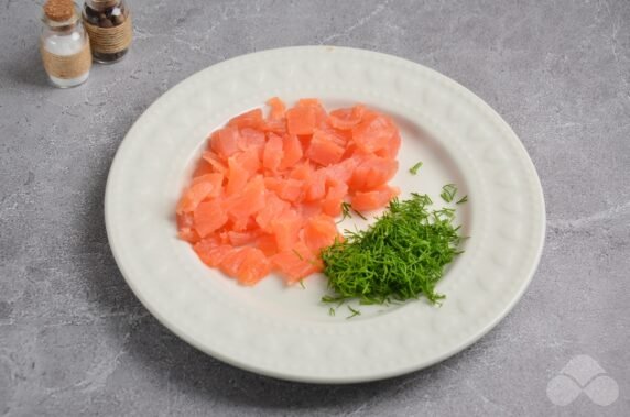 Potato salad with salmon : photo of recipe preparation, step 2