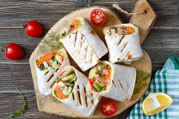 Lavash roll with chicken, mushrooms and vegetables – a simple and delicious recipe, how to cook step by step