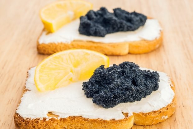 Sandwiches with caviar – a simple and delicious recipe, how to cook step by step