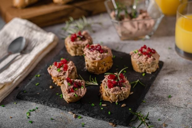 Sandwiches with pate for a festive table – a simple and delicious recipe for how to cook step by step