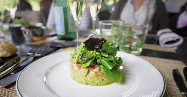 Salmon tartare with avocado and cucumber – a simple and delicious recipe, how to cook step by step