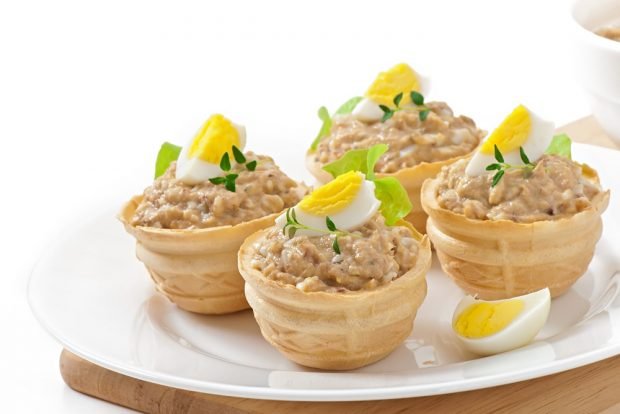 Tartlets with sprats – a simple and delicious recipe, how to cook step by step