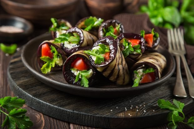 Eggplant rolls with feta and herbs – a simple and delicious recipe how to cook step by step