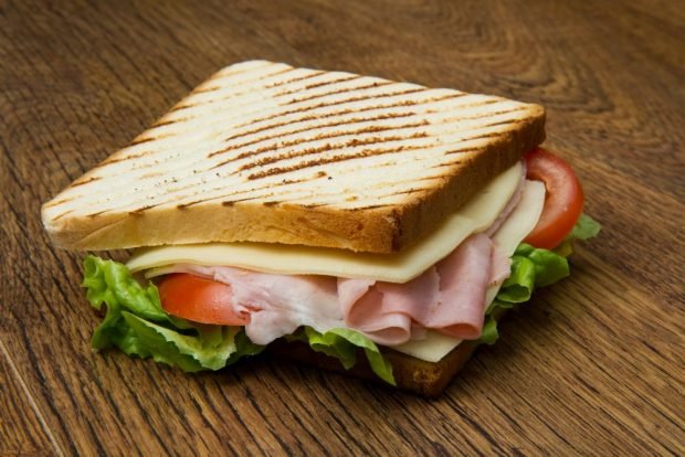 Ham sandwich – a simple and delicious recipe, how to cook step by step