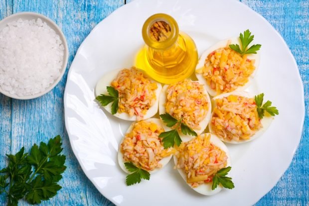 Stuffed eggs with crab sticks – a simple and delicious recipe, how to cook step by step