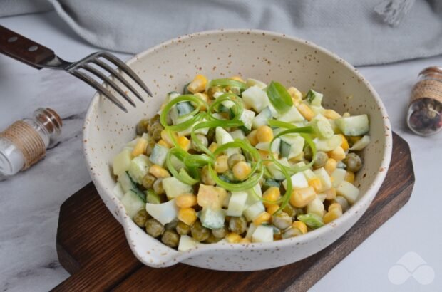 Salad with peas, corn and egg – a simple and delicious recipe with photos (step-by-step)