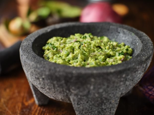 Classic guacamole – a simple and delicious recipe, how to cook step by step