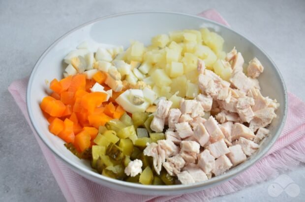 Olivier salad with chicken: photo of recipe preparation, step 1