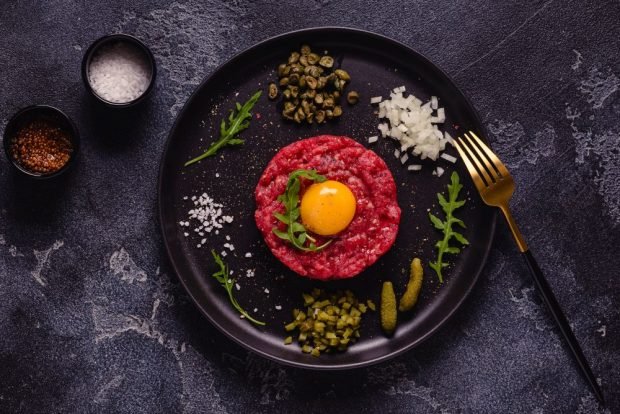 Beef tartare is a simple and delicious recipe, how to cook step by step