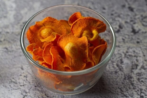 Carrot chips in the oven is a simple and delicious recipe, how to cook step by step