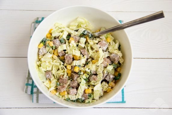 Salad with tongue and Peking cabbage: photo of recipe preparation, step 3