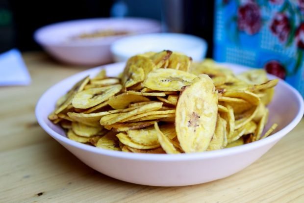 Banana chips – a simple and delicious recipe, how to cook step by step