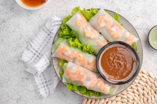 Spring rolls with shrimp - a simple and delicious recipe, how to cook step by step