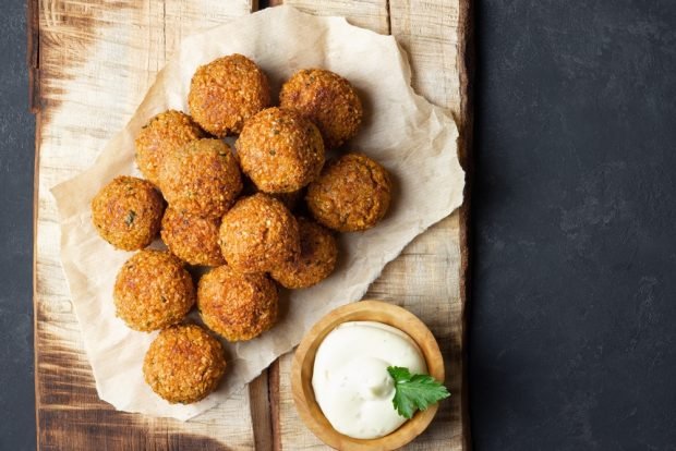 Homemade falafel is a simple and delicious recipe, how to cook step by step