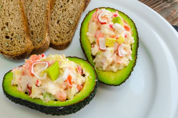 Crab salad with avocado – a simple and delicious recipe, how to cook step by step