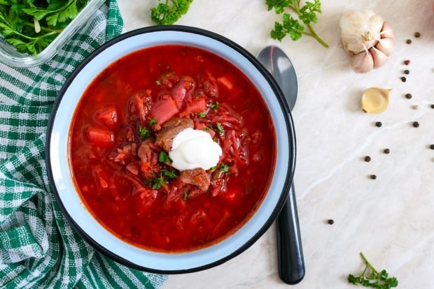 Borscht with tomatoes – a simple and delicious recipe, how to cook step by step