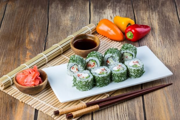 Vegetable rolls with greens