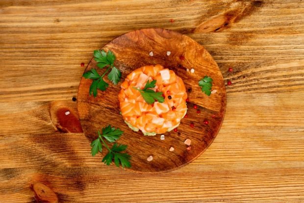 Salmon tartare