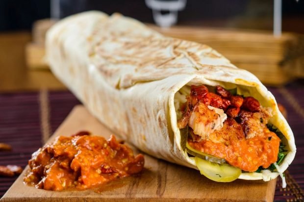 Spicy shawarma with beef, potatoes and chili pepper is a simple and delicious recipe, how to cook step by step