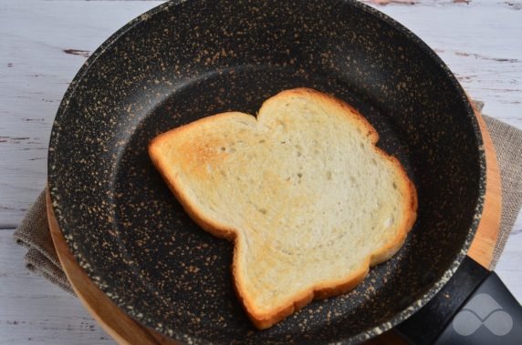 Peanut butter and banana sandwich: photo of recipe preparation, step 1