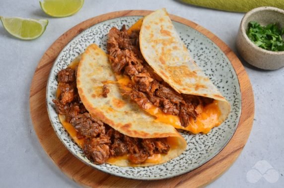 Tacos with beef and salsa: photo of recipe preparation, step 4