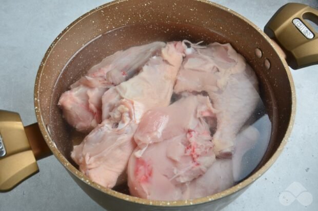 Homemade chicken jelly : photo of recipe preparation, step 1 Homemade chicken jelly : photo of recipe preparation, step 1