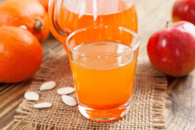 Pumpkin juice with apples is a simple and delicious recipe, how to cook step by step