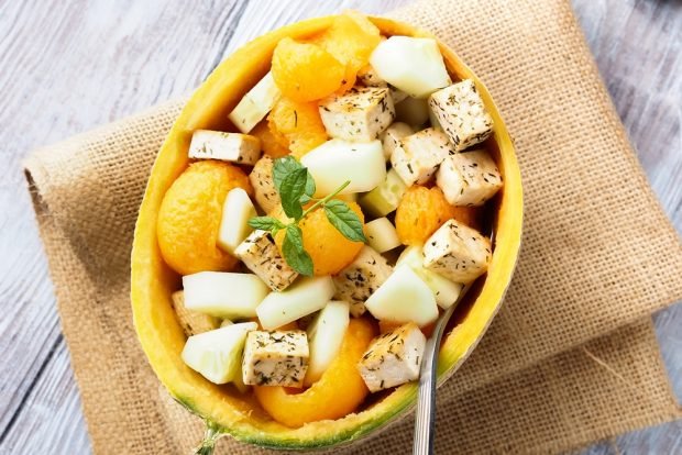 Salad with melon, cucumbers and tofu – a simple and delicious recipe, how to cook step by step