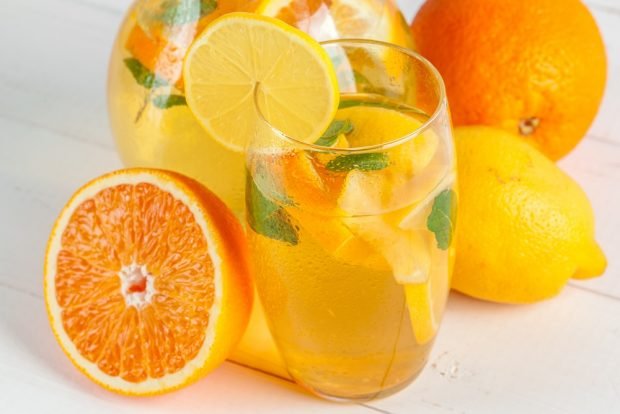 Homemade lemonade from lemons, oranges and mint is a simple and delicious recipe, how to cook step by step